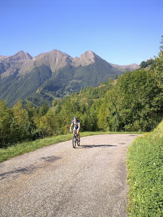 Auberge Les Myrtilles Couflens Esterno foto