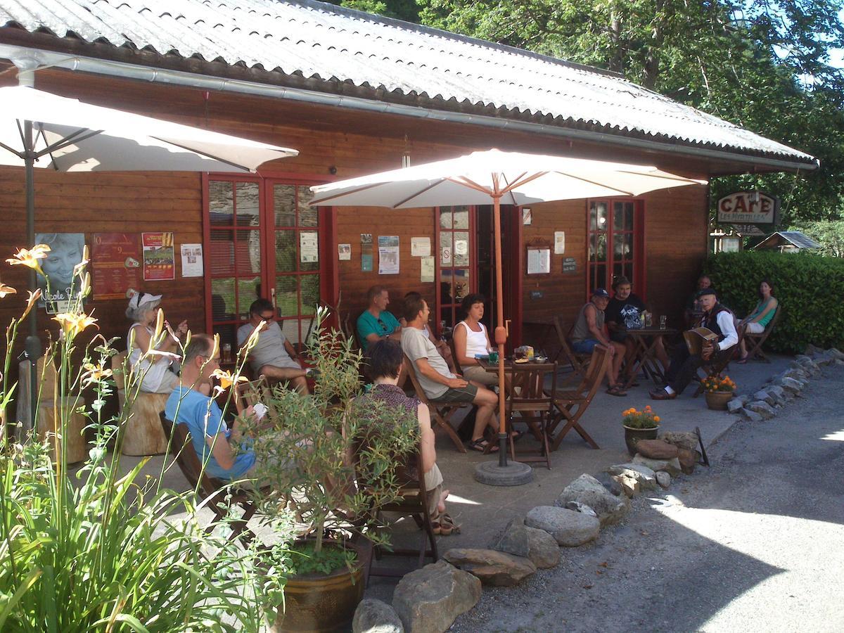 Auberge Les Myrtilles Couflens Esterno foto
